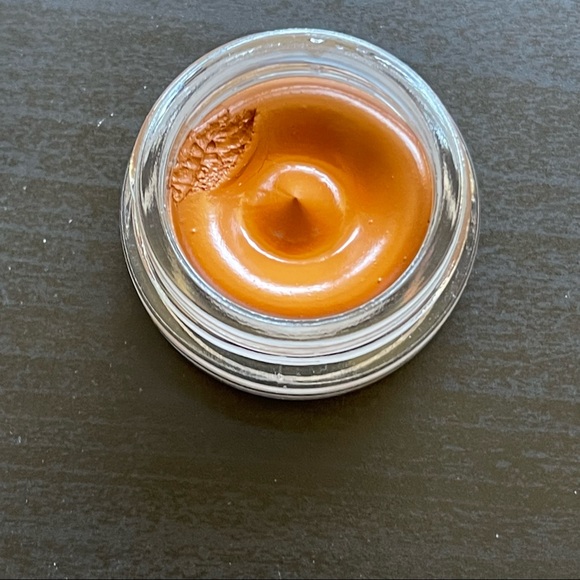 Melt Cosmetics Gel Eyeliner in Limited Edition shade Cultura, Amor Eterno - Picture 3 of 3